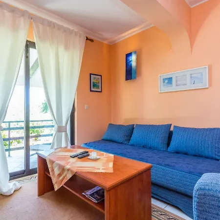 House Elli Apartman Banjole