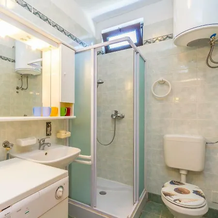 Apartman House Elli *