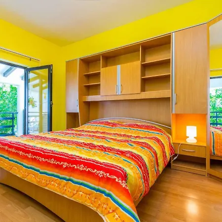 House Elli